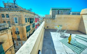 Charming 1Bedroom,Roof Terrace Near Valletta Dazz1-1