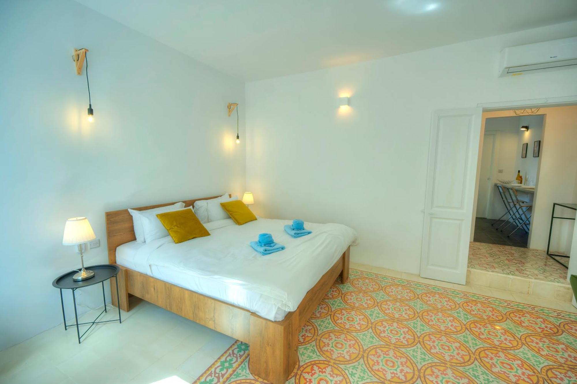 Charming 1Bedroom,Roof Terrace Near Valletta Dazz1-1 Il-Furjana Exterior photo